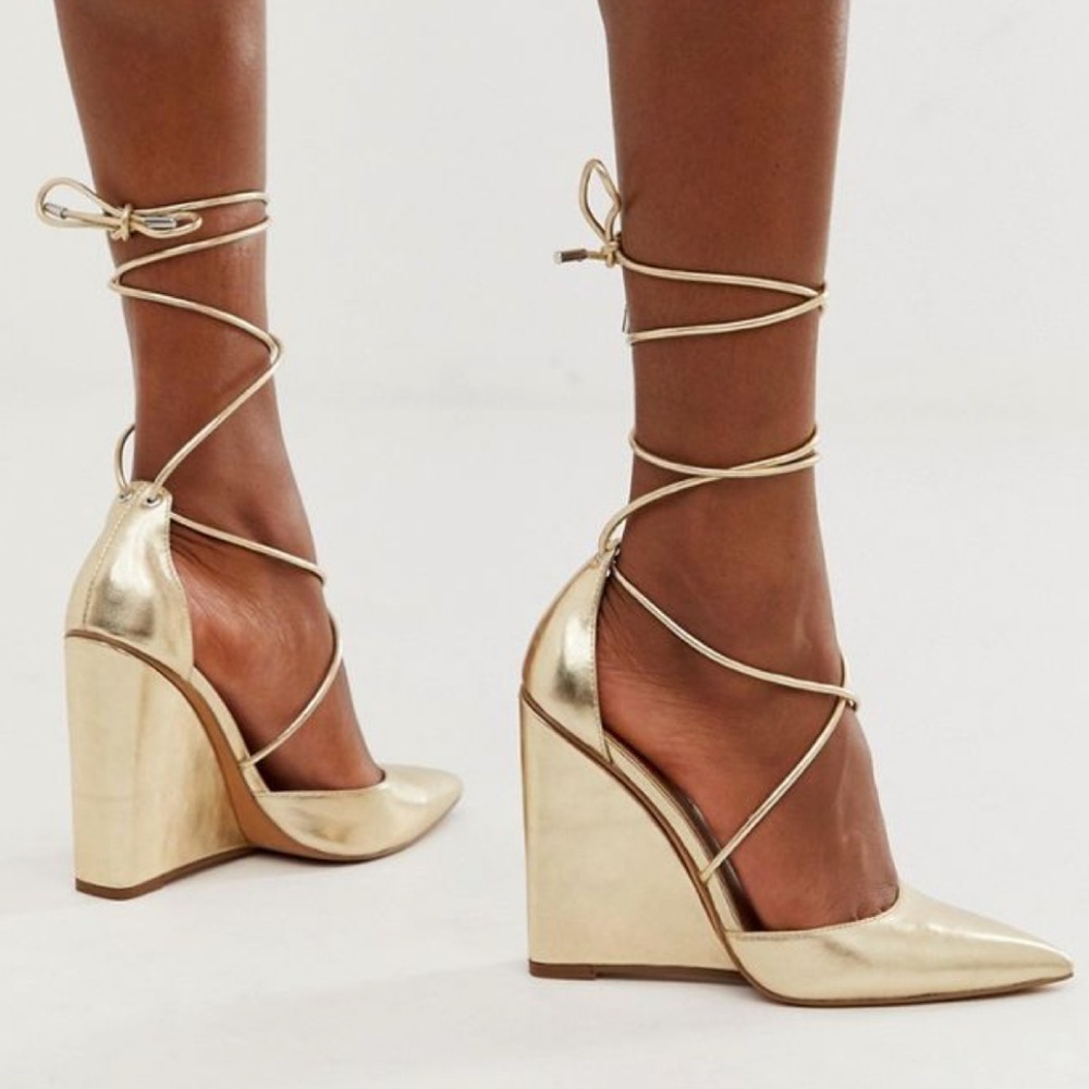 High Heeled Pointed Toe Wedges